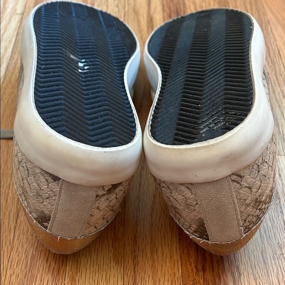 Sam Edelman Gray and White Snakeskin Sneakers - Picture 8 of 13